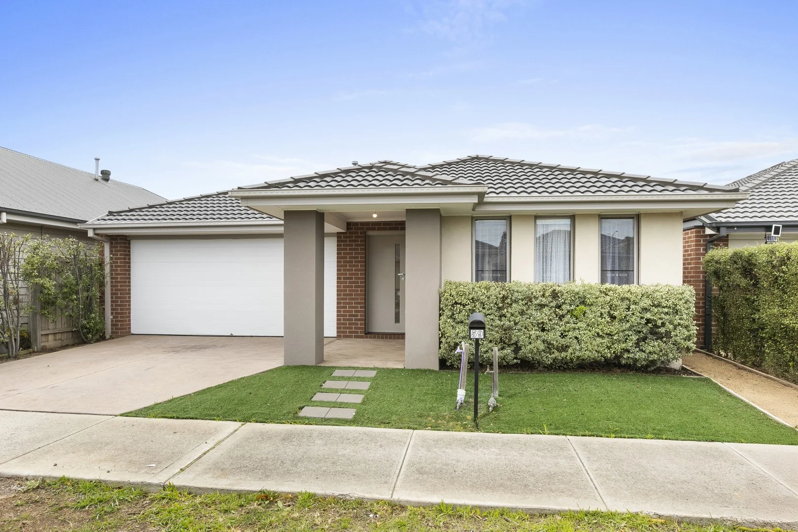 59 Jindalee Way (1/19)