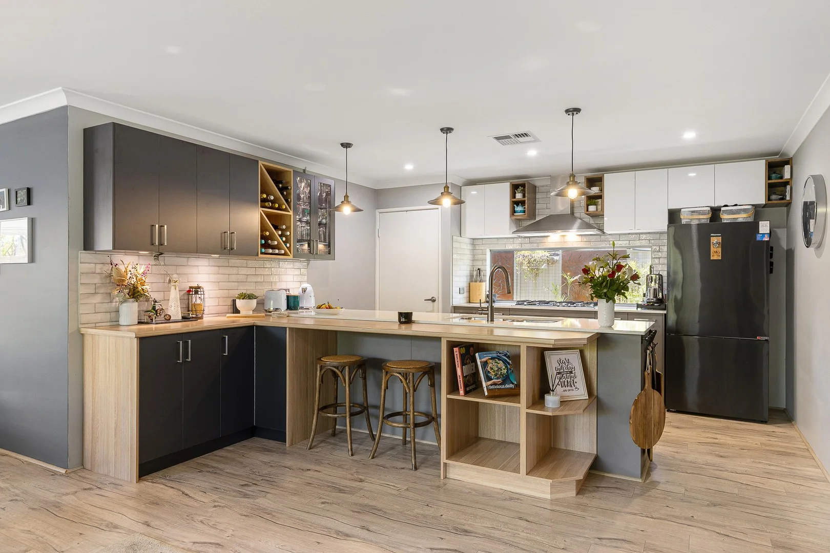 59 Lloyd Avenue (1/31)