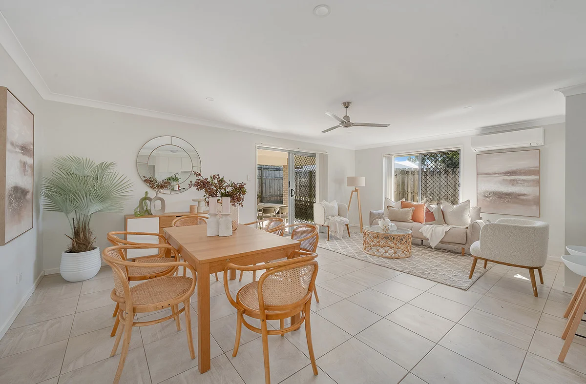 59 Macadamia Street (1/17)
