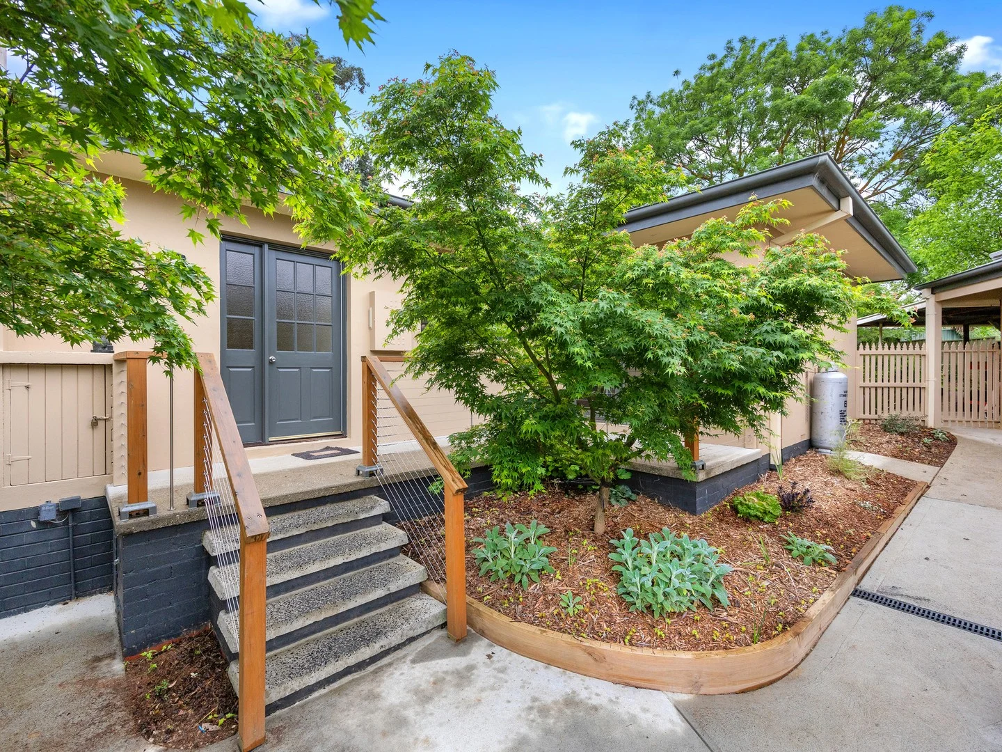 59 Villeneuve Street (1/26)