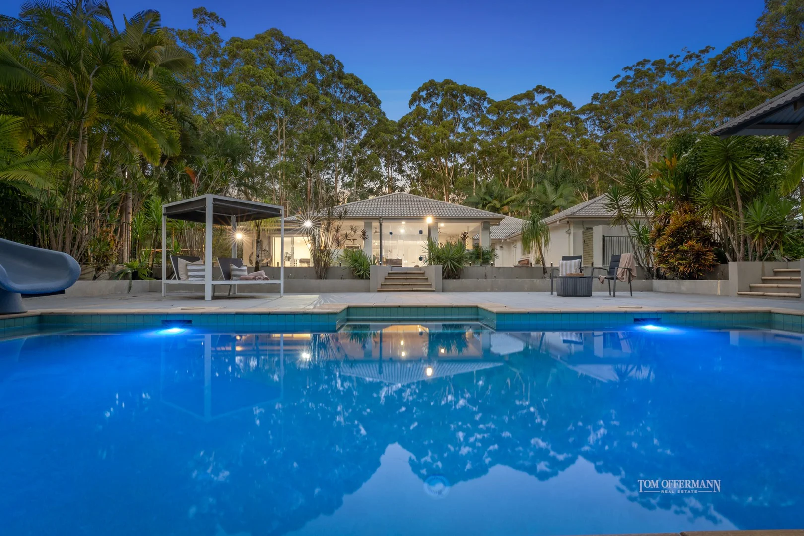590 Sunrise Road (1/18)