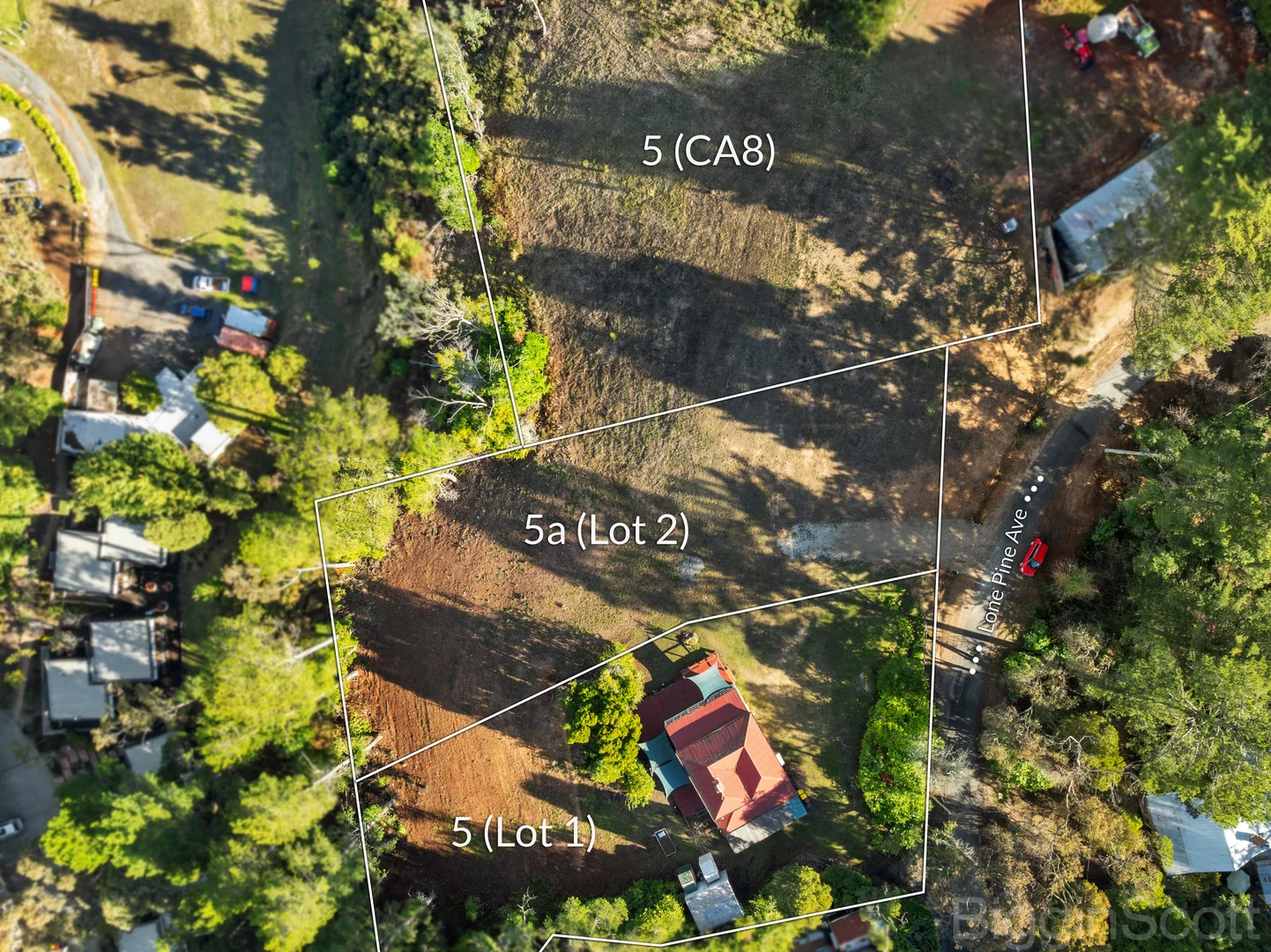 5a Lone Pine Avenue (1/12)