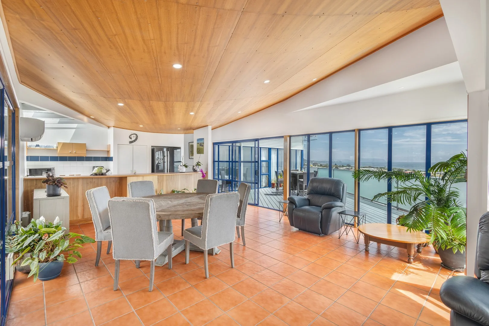 5A Pelissier Street (1/1)