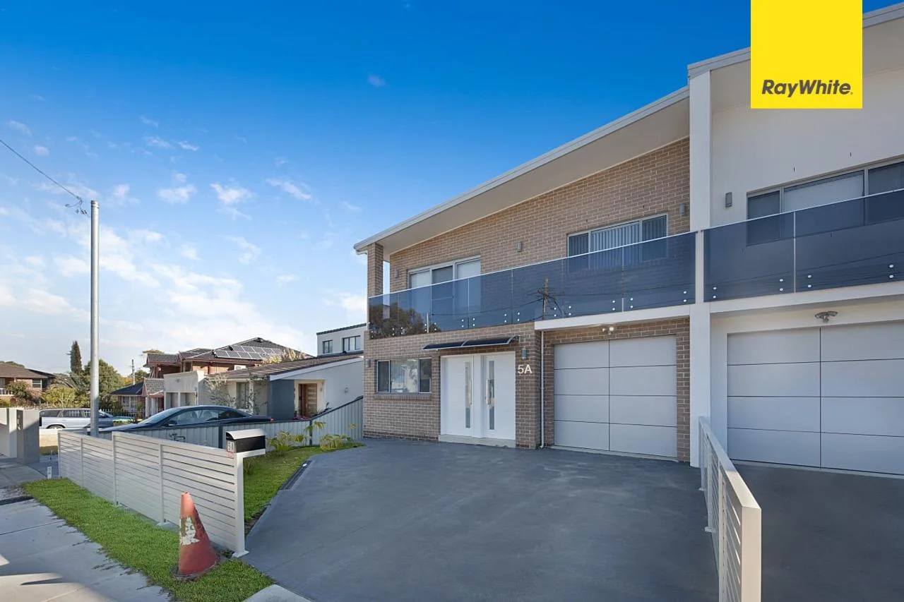 5A Tusmore Street (1/10)