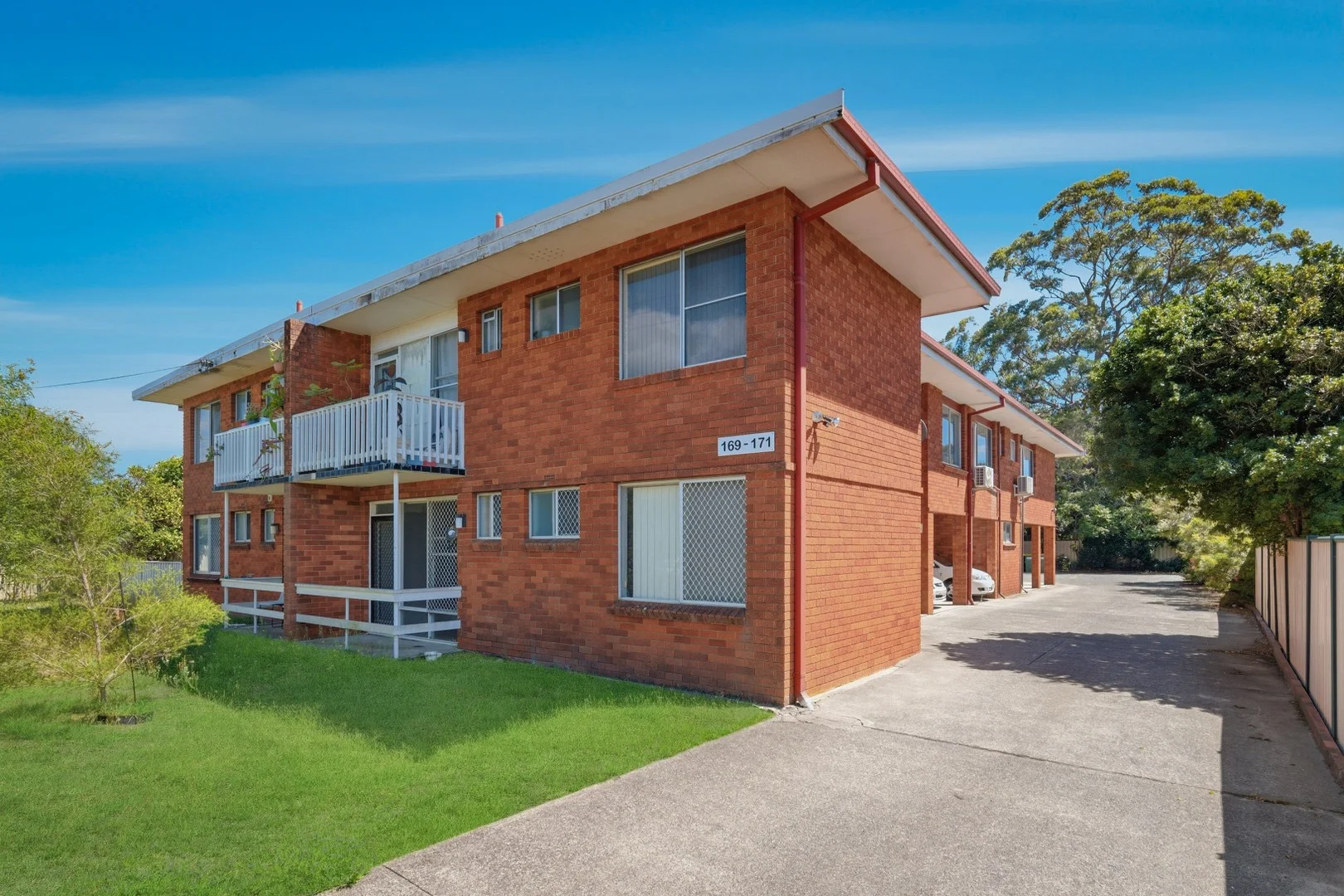6/169-171 Bourke Road (1/12)