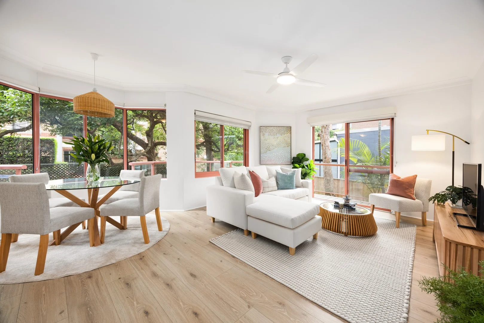6/1A Penkivil Street (1/10)