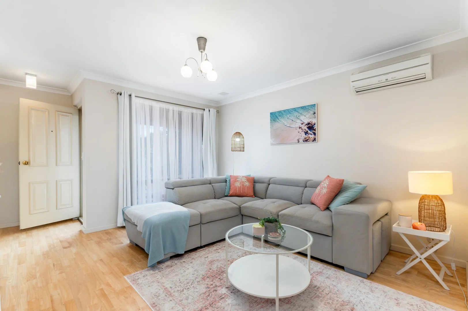 6/223 Albert Street (1/25)