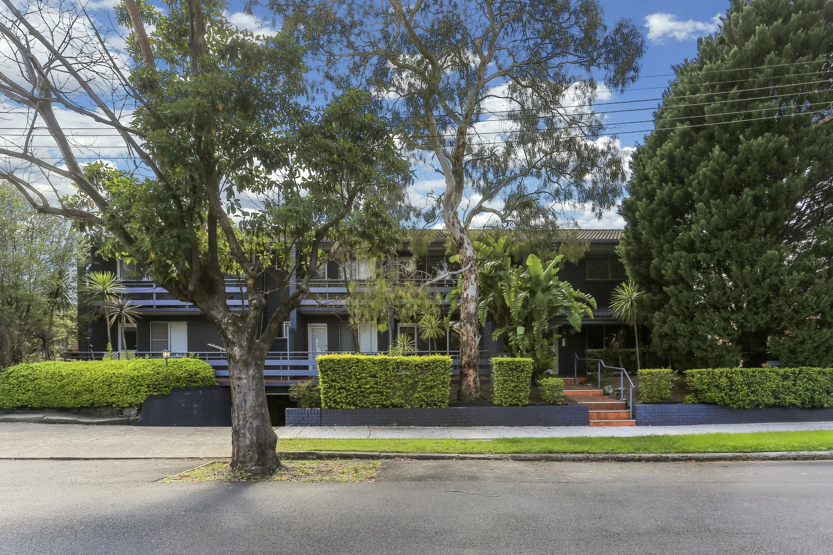 6/3 Rayner Street (1/12)