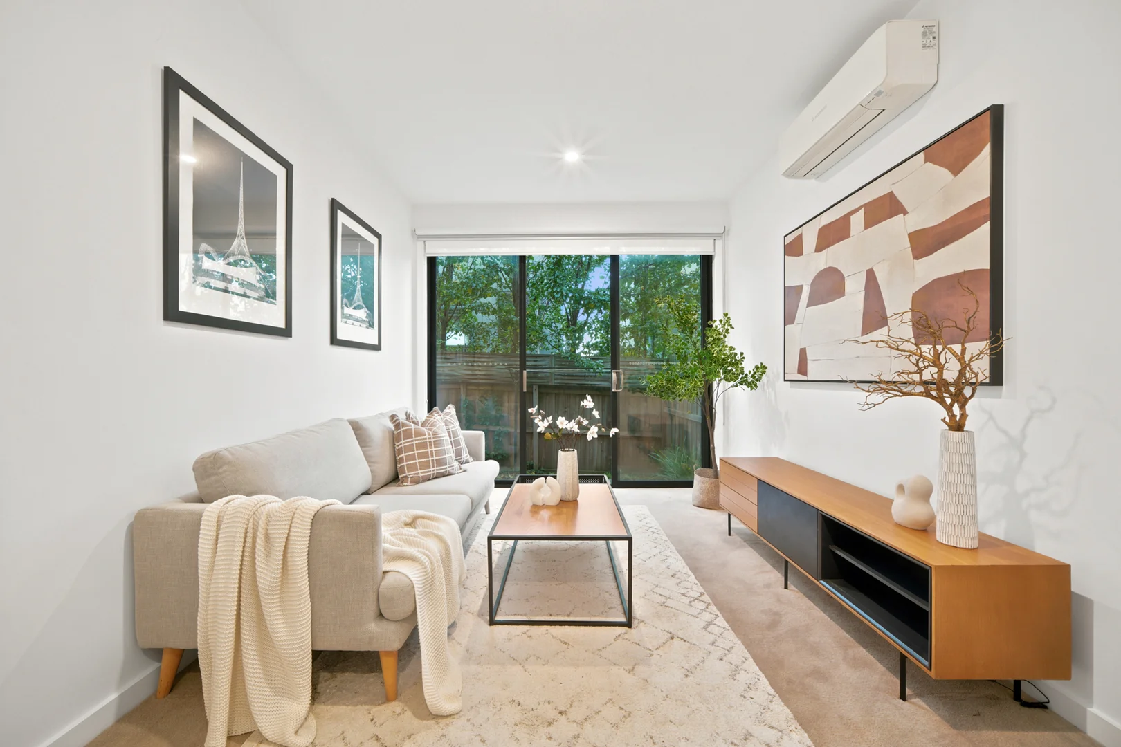 6/31 Ross Street - Image 2