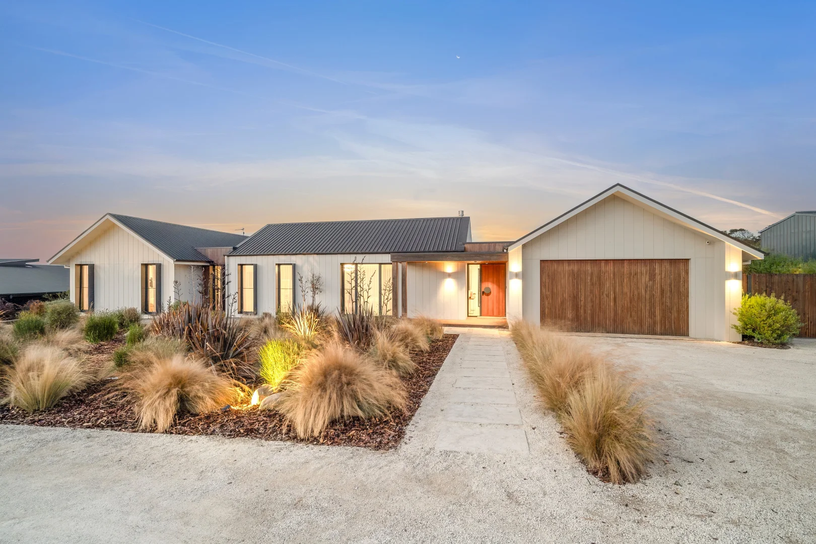 6-7 Alfred Court - Image 4