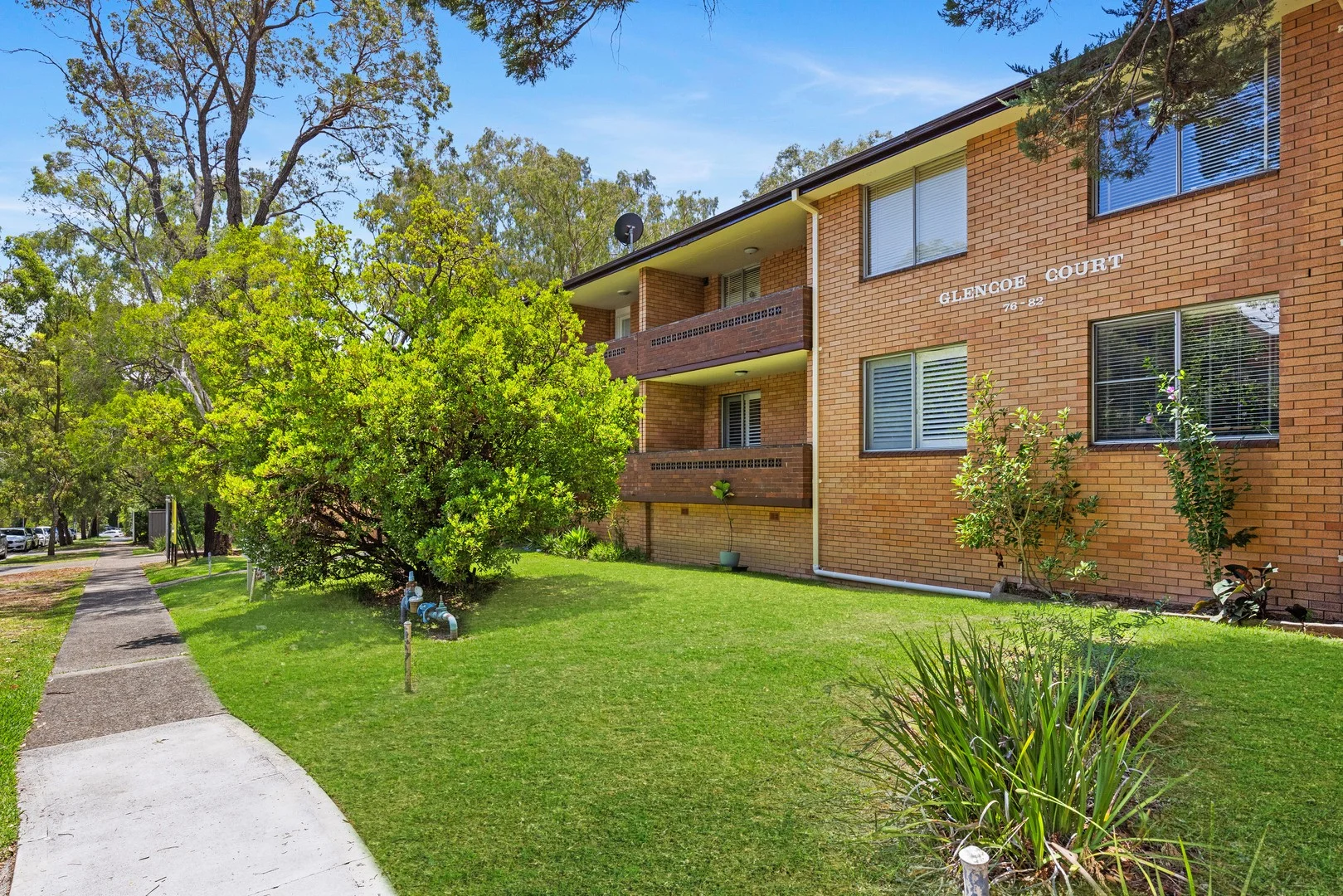 6/76-82 Glencoe Street (1/11)