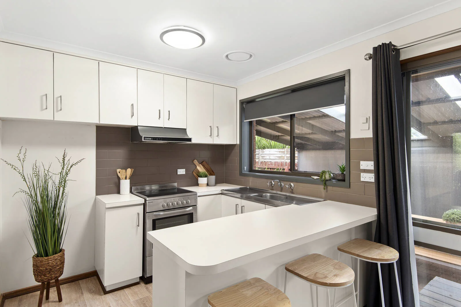 6/798 Bellarine Highway - Image 2