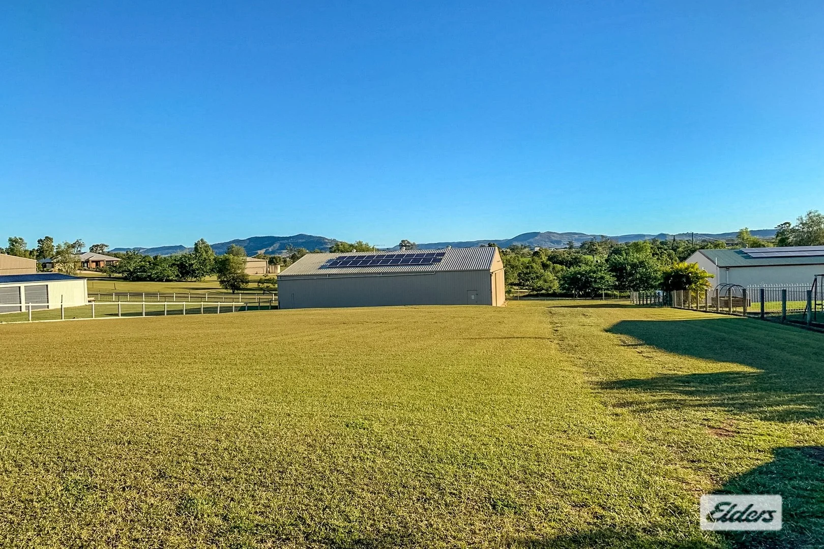 6 Airpark Drive (1/11)