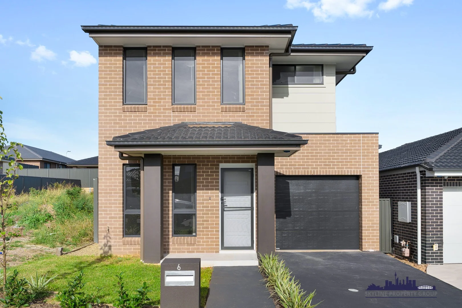 6 Antonio Way (1/14)