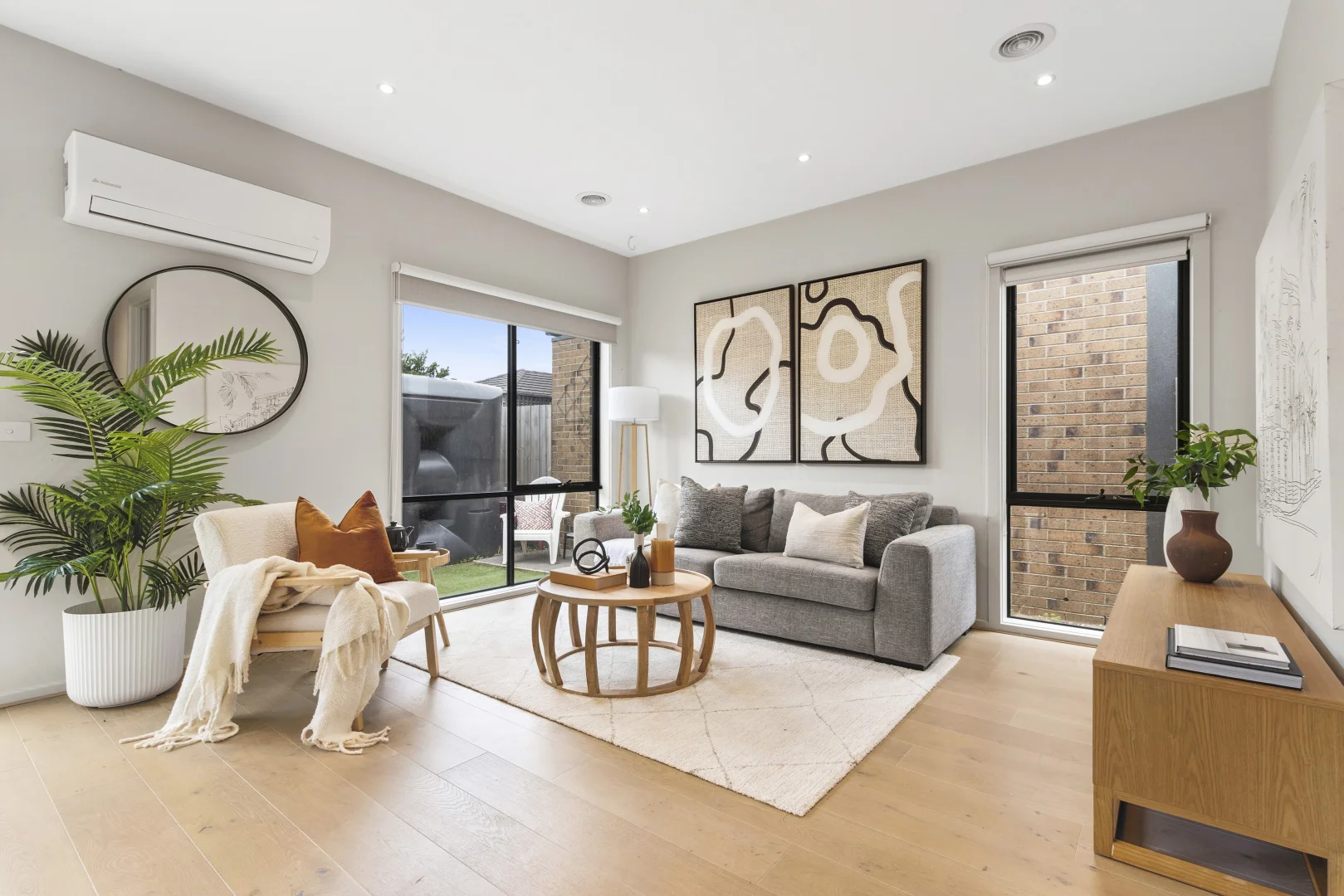 6 Bayliss Rise (1/10)