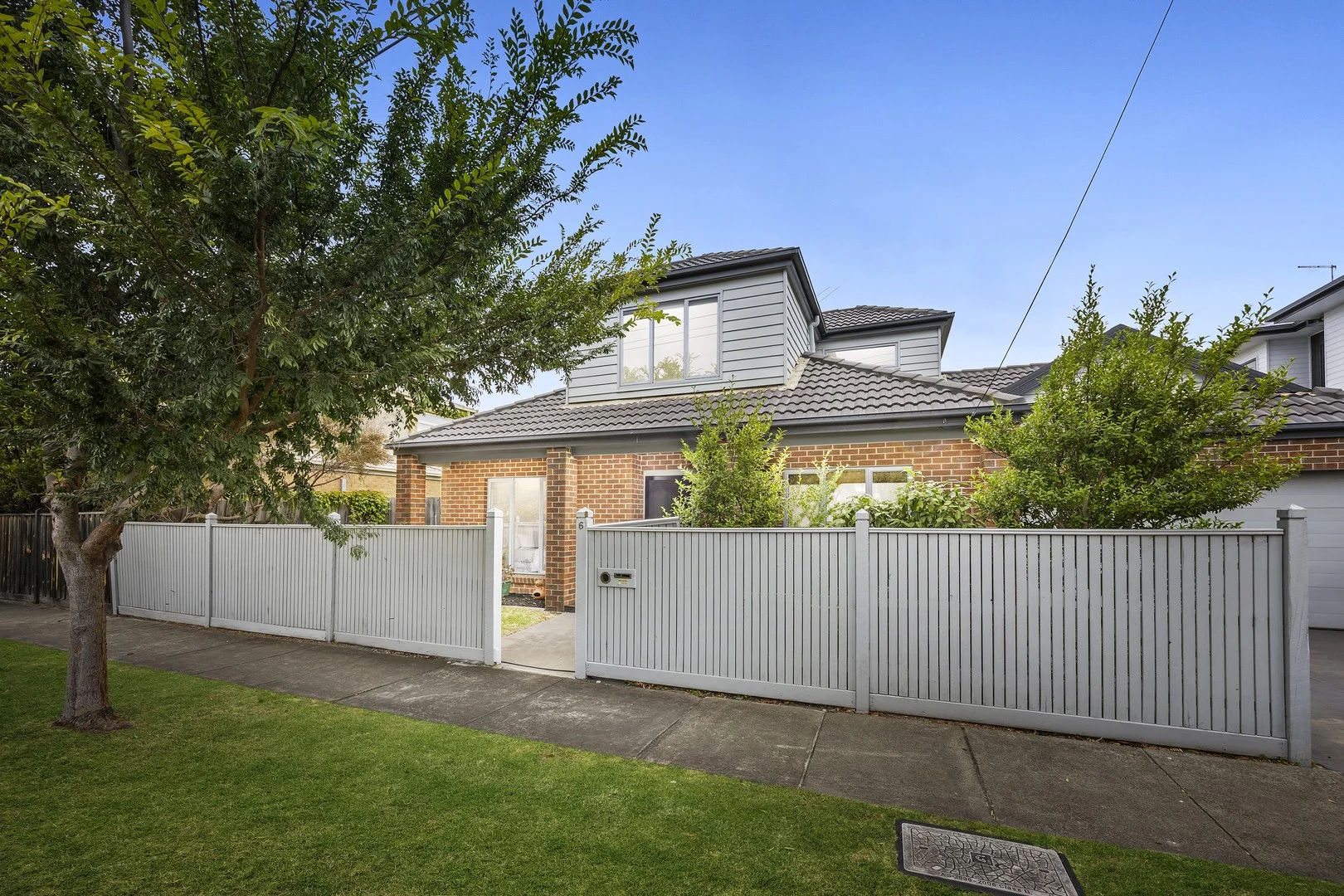 6 Bayliss Street (1/14)
