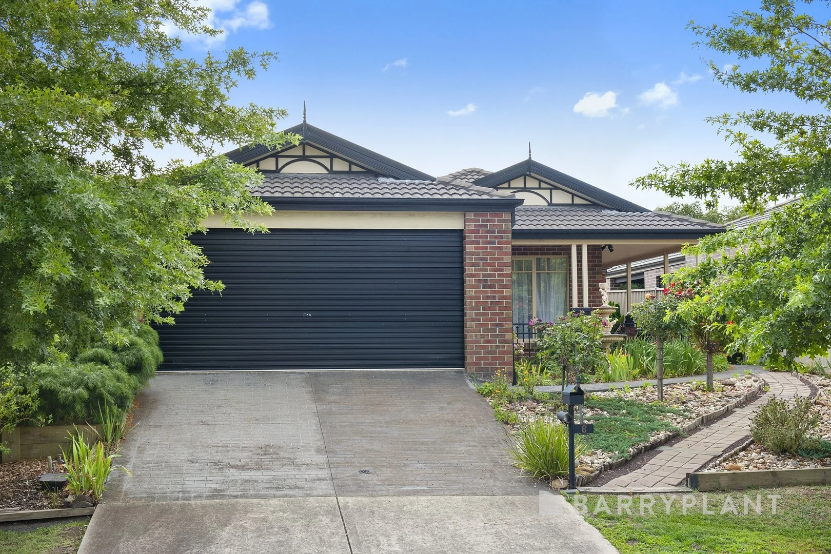 6 Belmar Crescent (1/11)