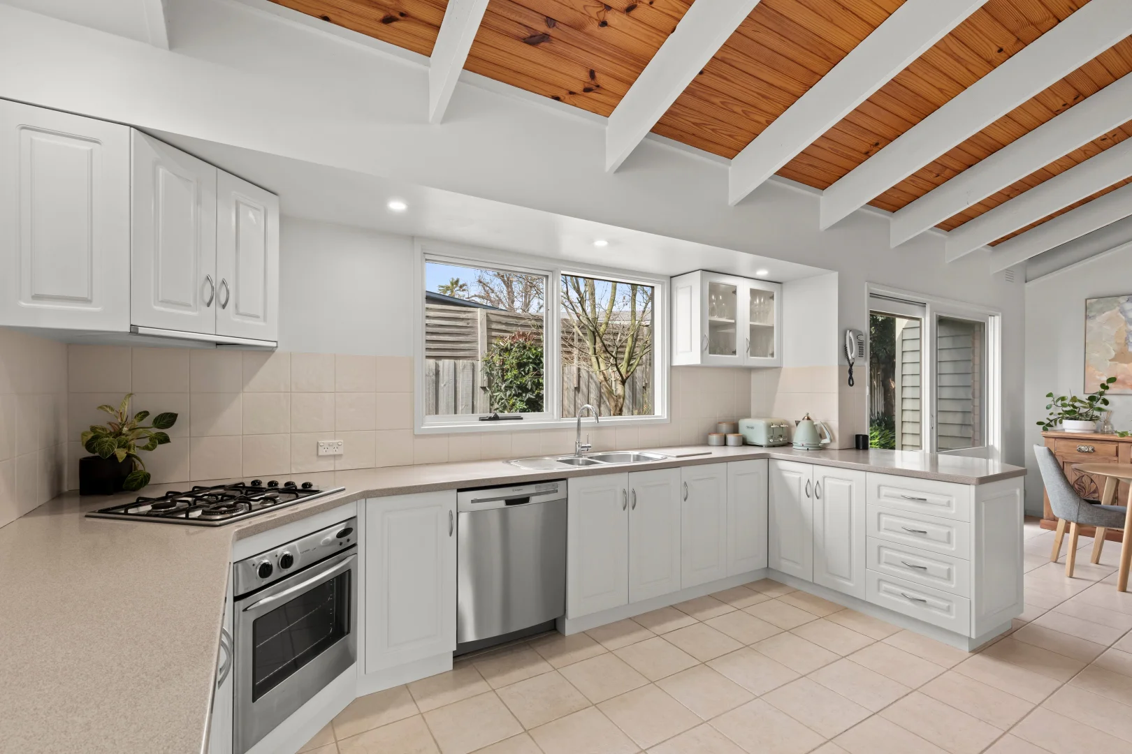6 Boondi Court - Image 3