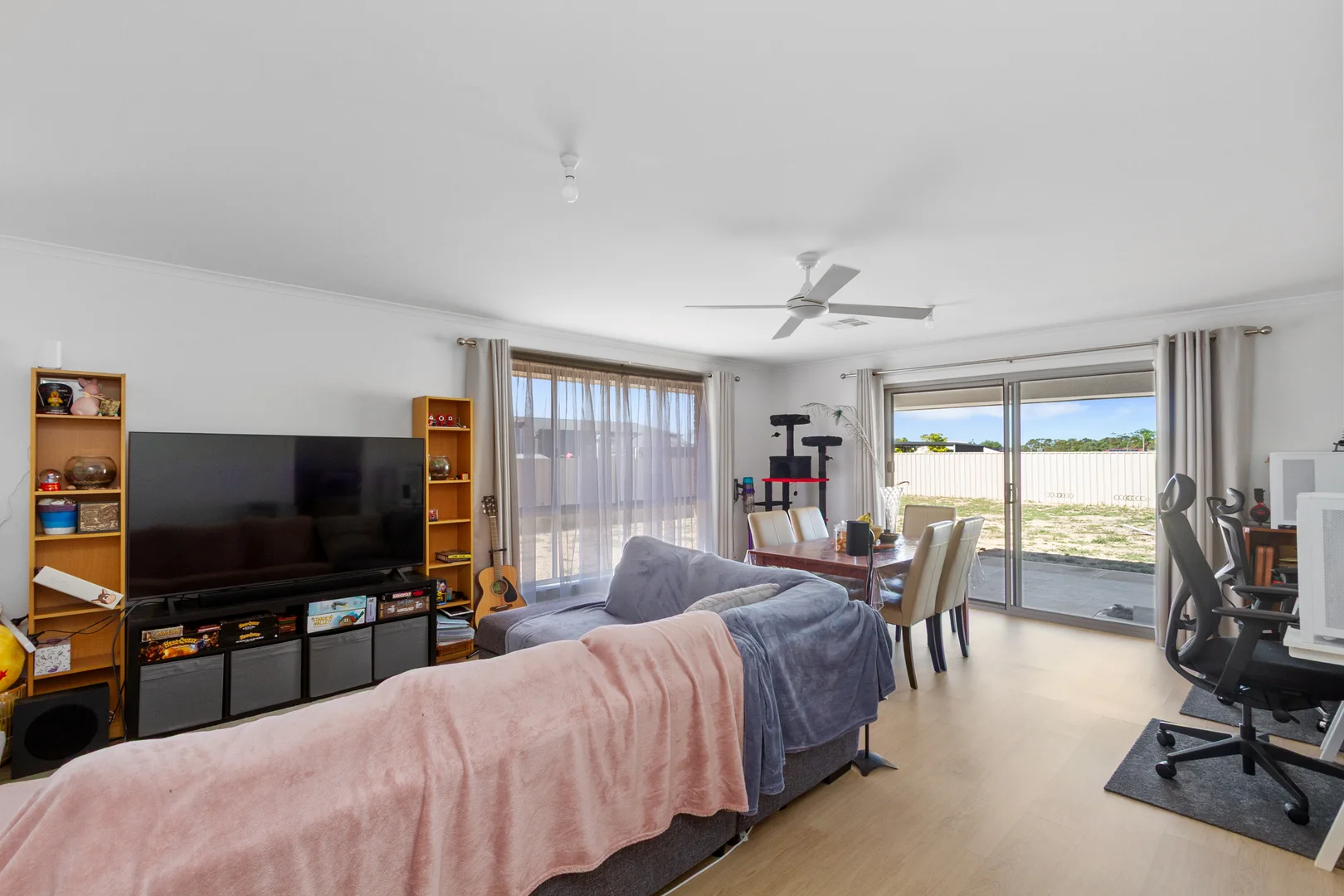 6 Chapman Road - Image 3