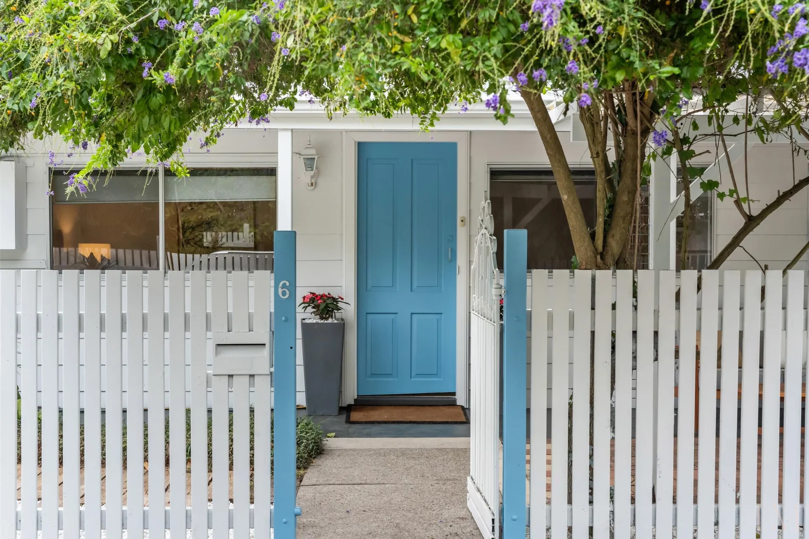 6 Francis Street (1/14)