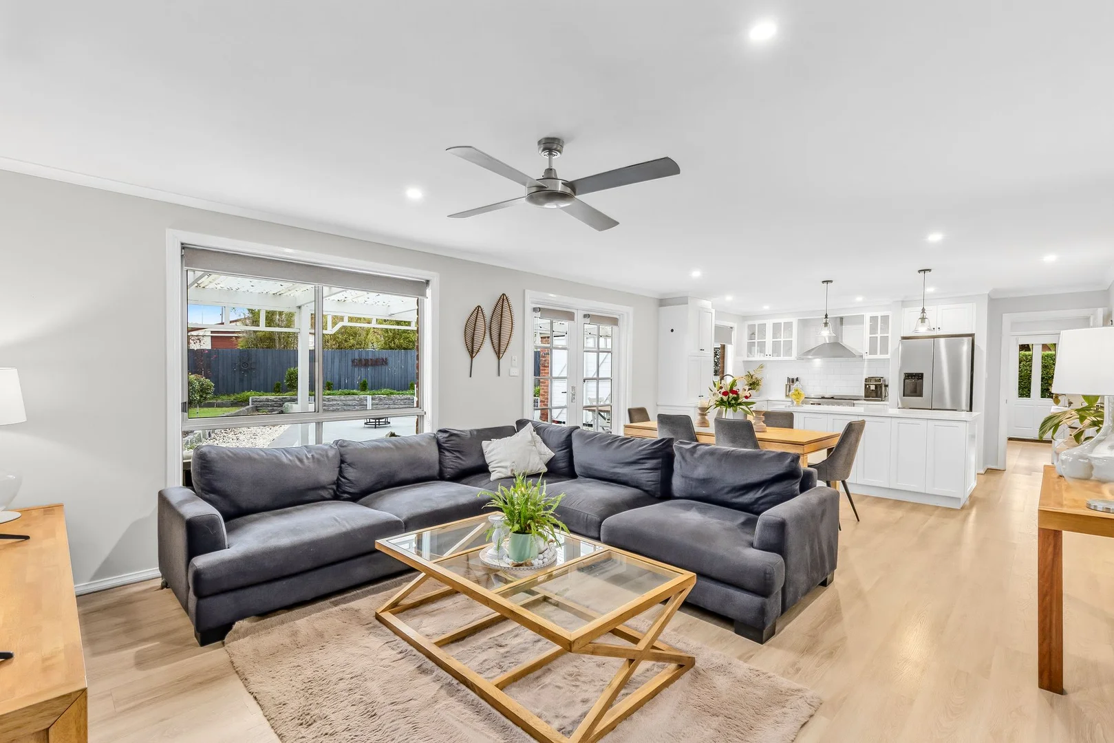 6 Glen Court - Image 3