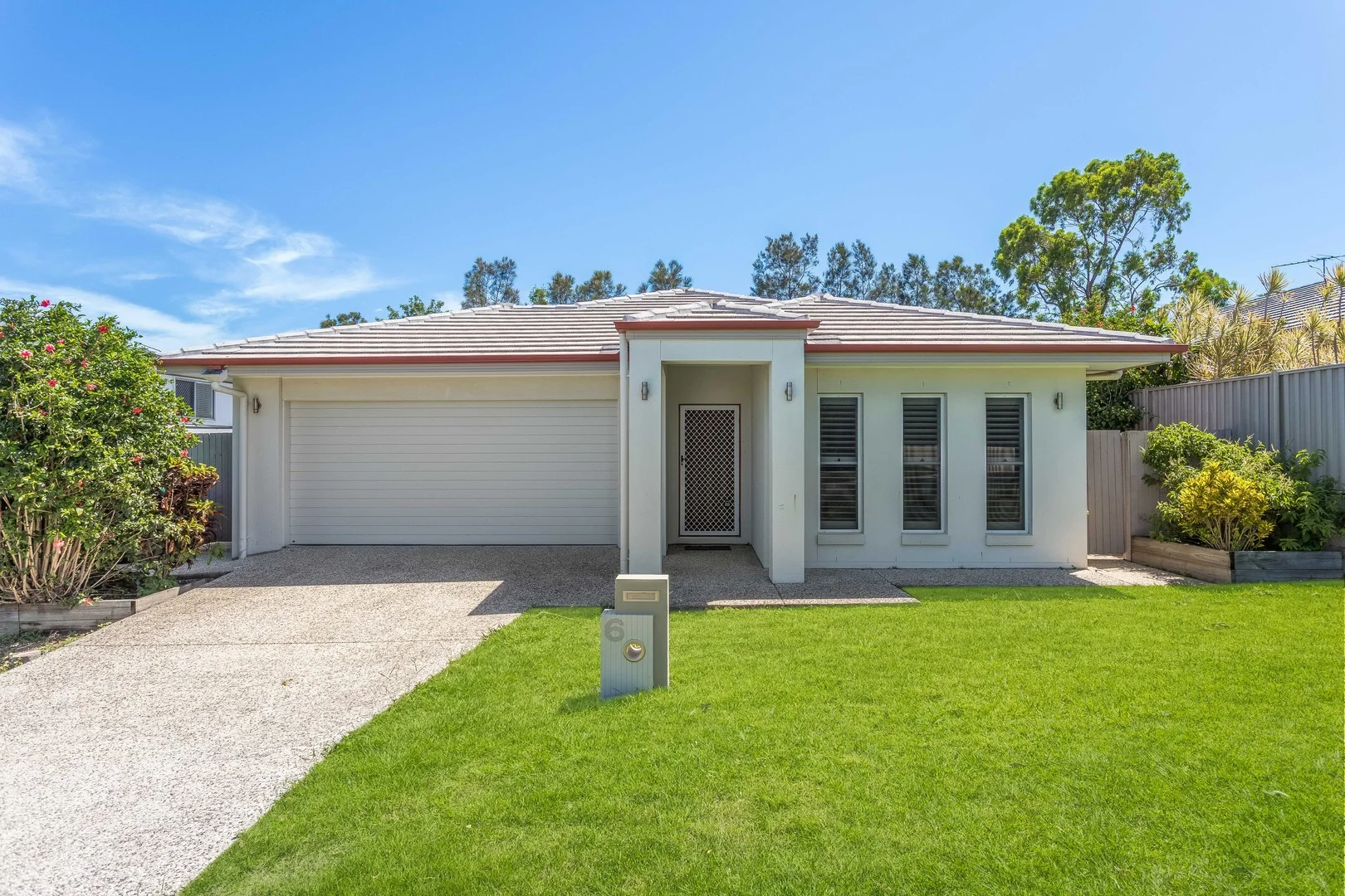 6 Highview Tce (1/1)