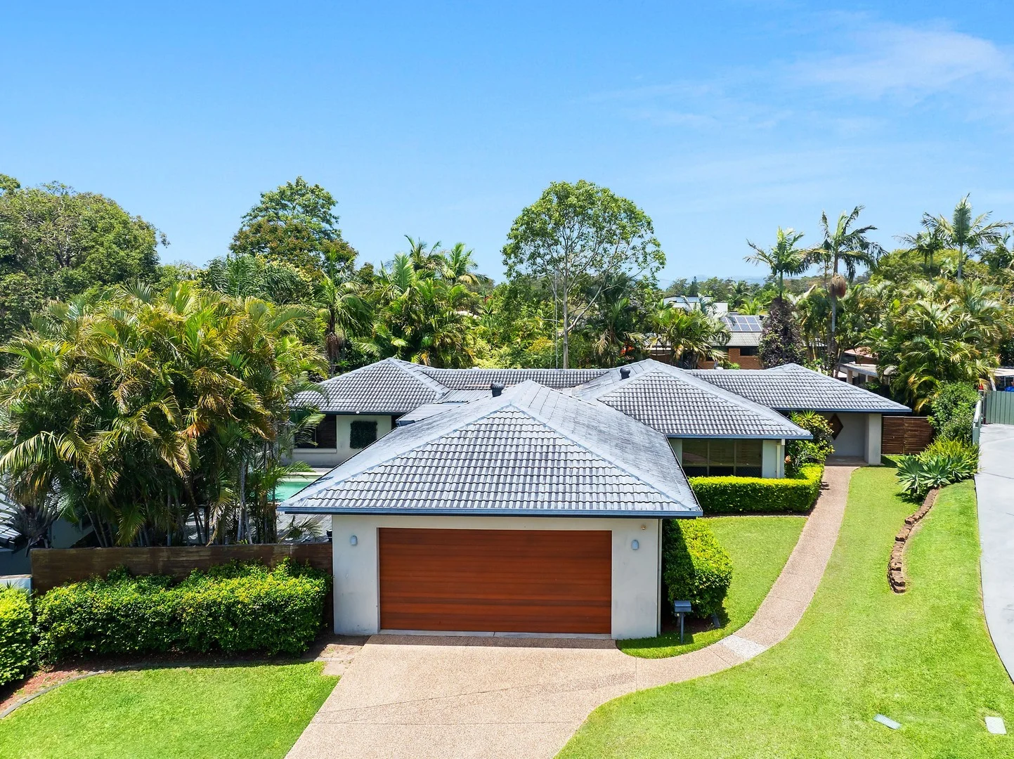 6 Koonan Court (1/16)