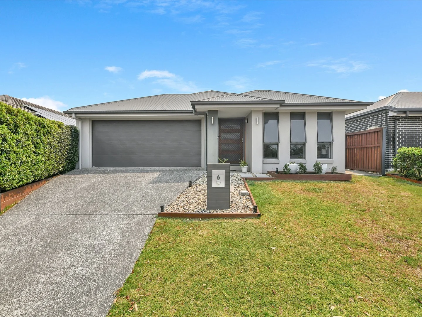 6 Mcgoldrick Street (1/14)