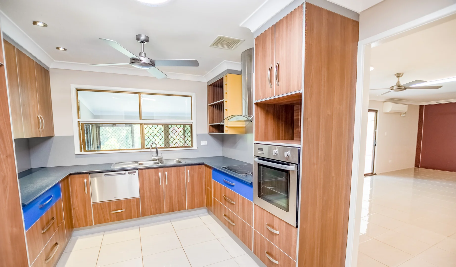 6 Reservoir Lane - Image 3