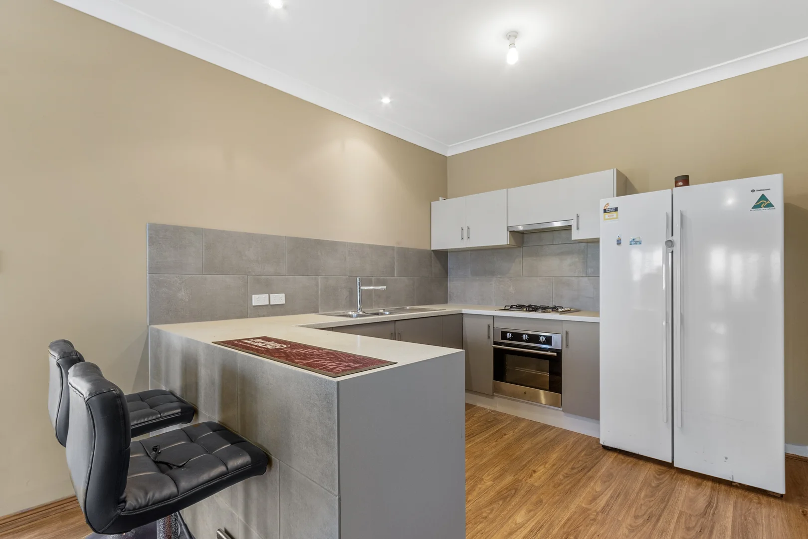 6 Schnapper Court - Image 4