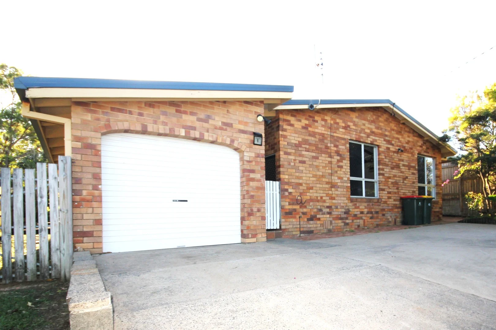 6 School Street (1/1)