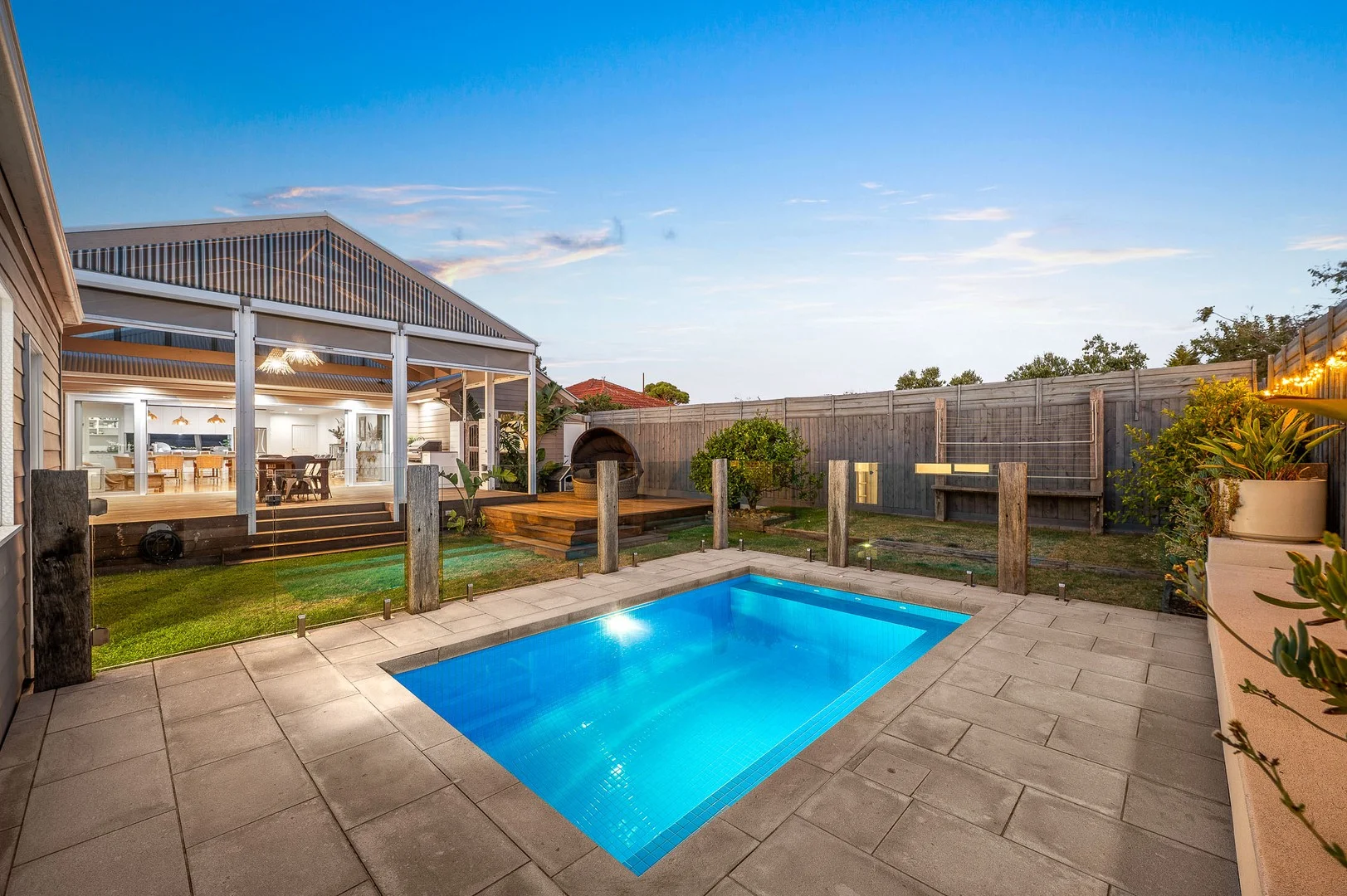 6 Weatherston Road (1/25)