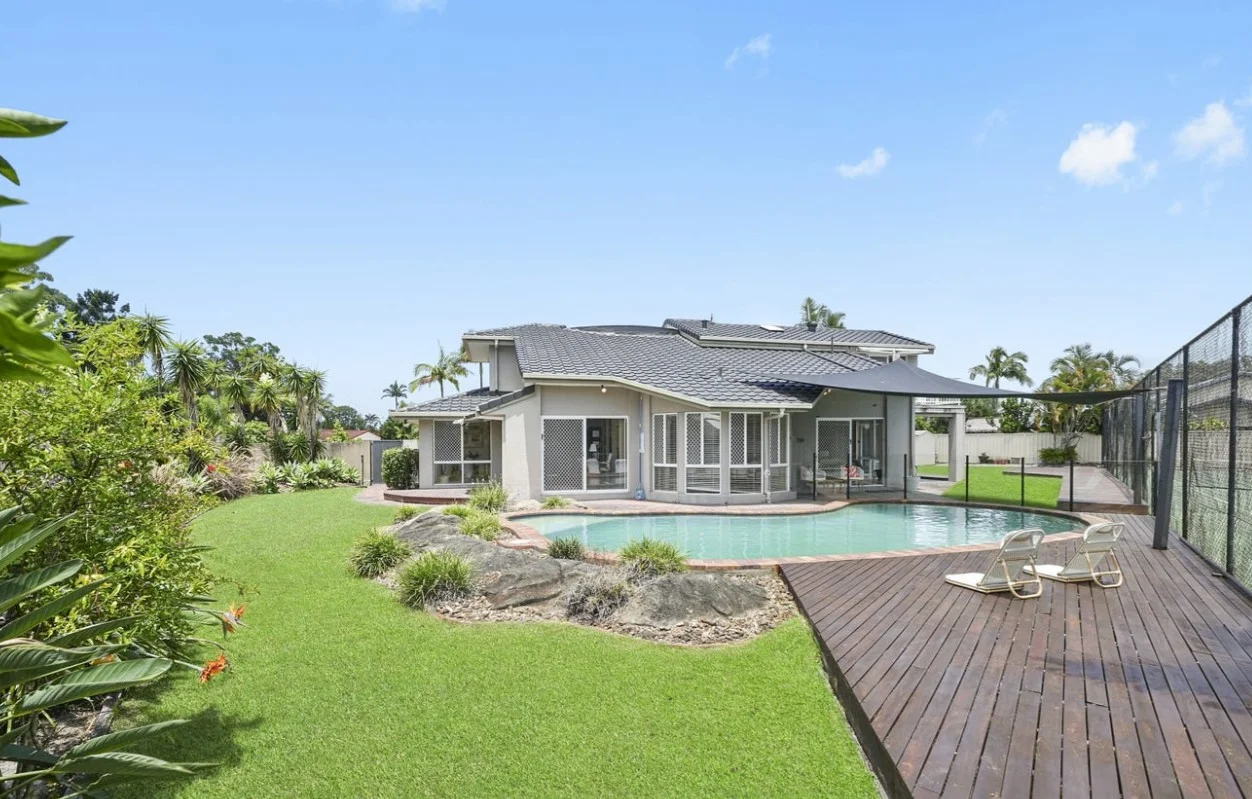 60-62 Newport Drive (1/27)