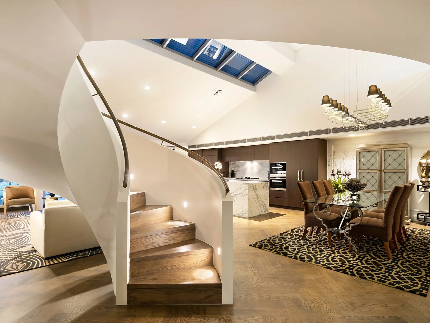 608/19 Hickson Road (1/1)