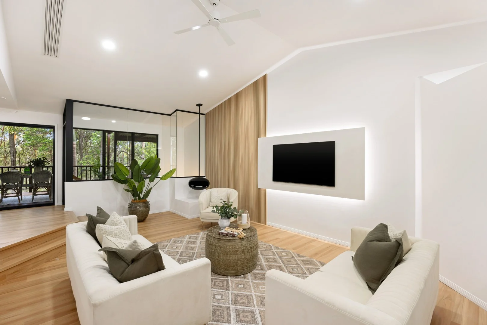 61 Jarrah Road (1/21)