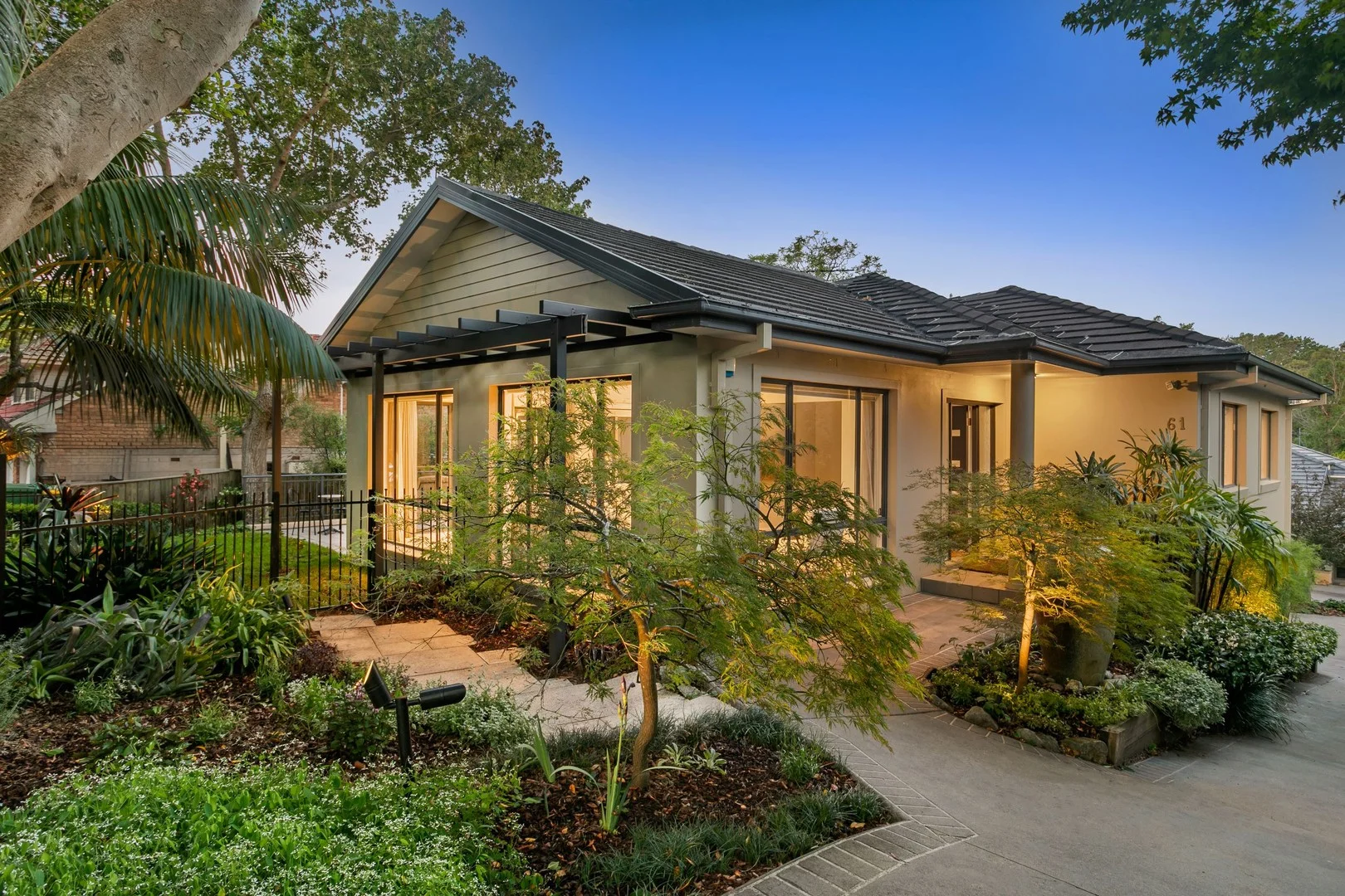61 Kenthurst Road (1/16)