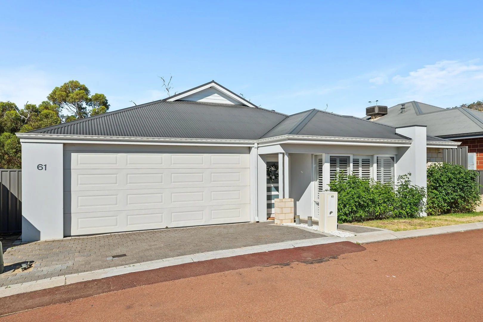 61 Onyx Road (1/27)