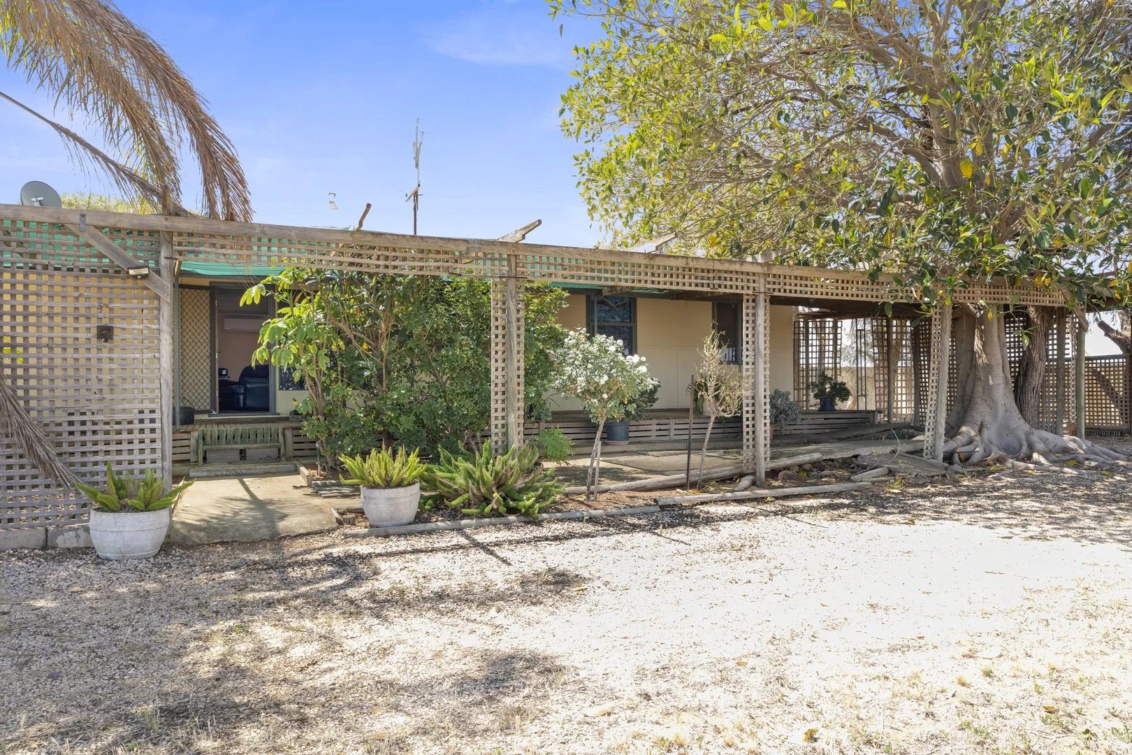 618 Hunt Road (1/13)