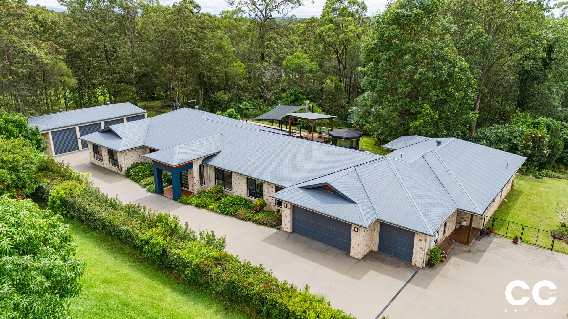 62 Dean Drive (1/30)