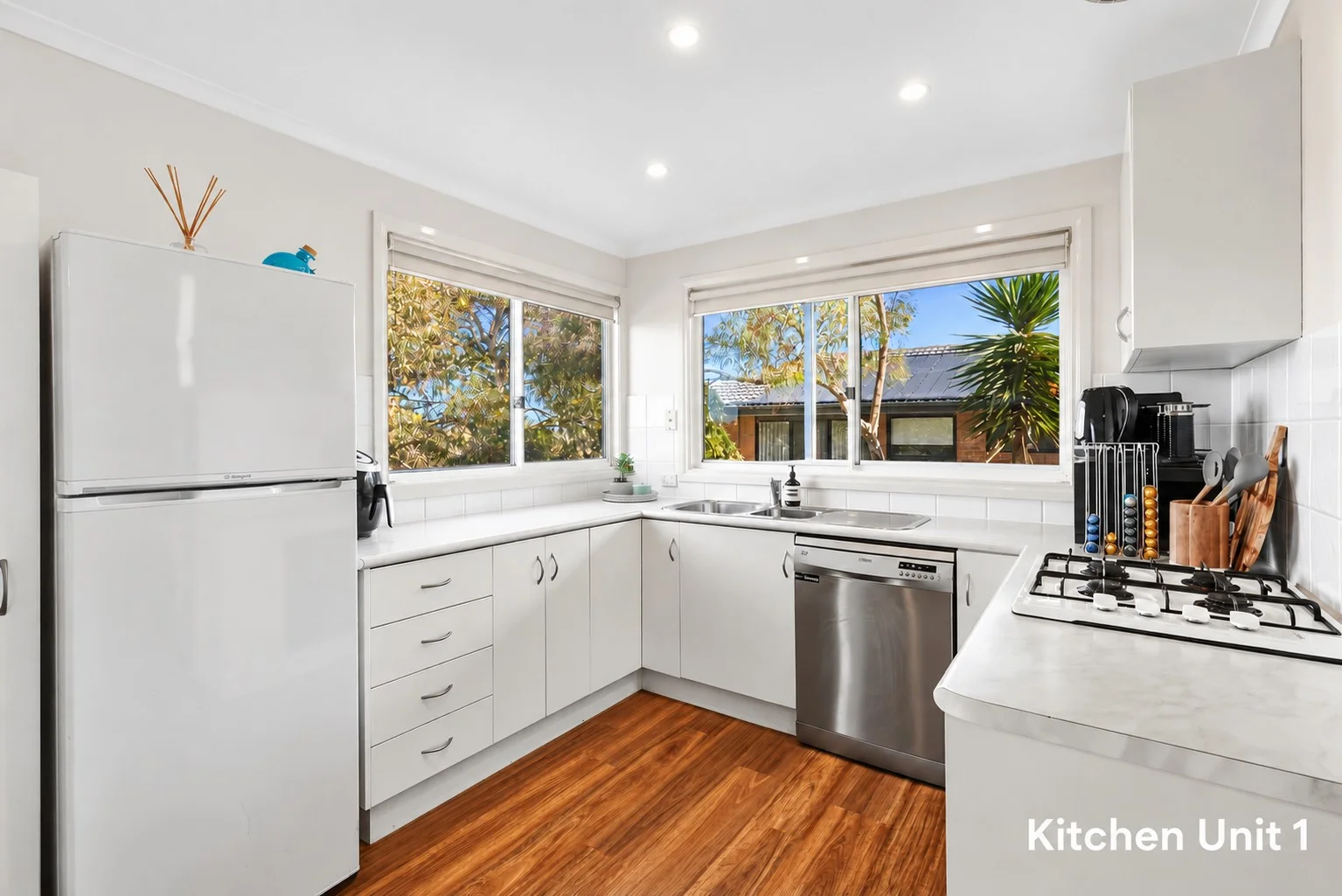 62 Sunset Strip - Image 4