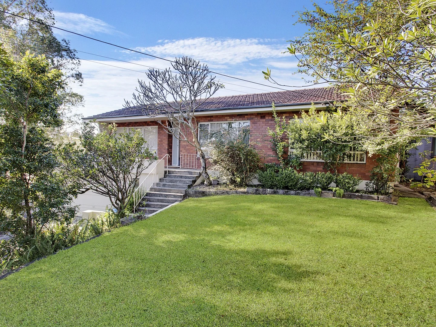 623 Warringah Road (1/12)