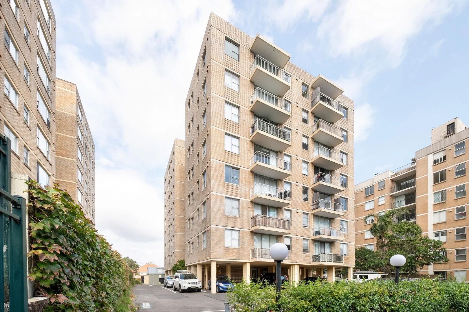 63/53-55 Cook Road (1/6)