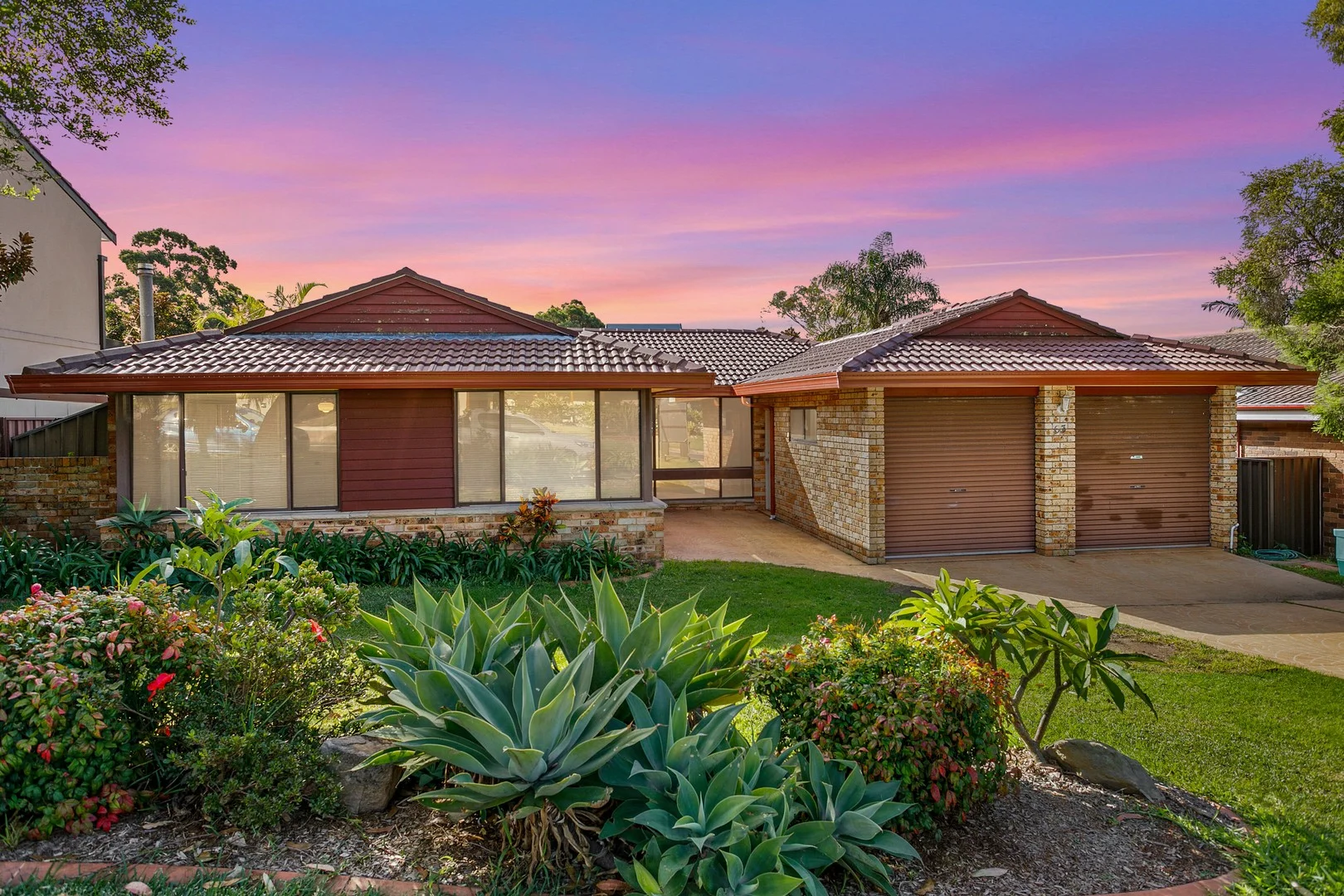63 Menai Road (1/1)