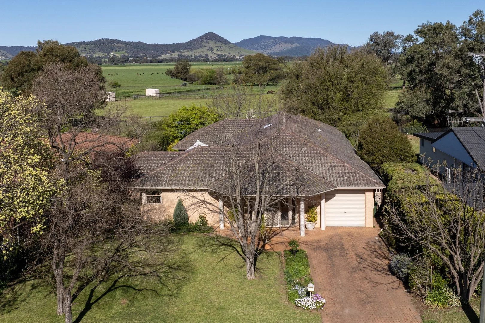 63 Mulgoa Way (1/1)