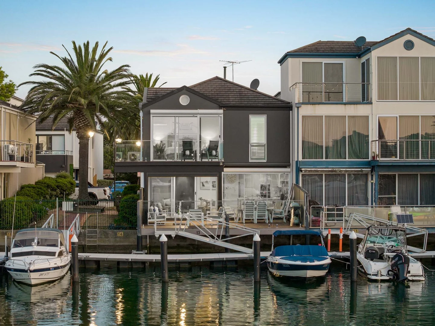 63 Scarborough Drive (1/26)