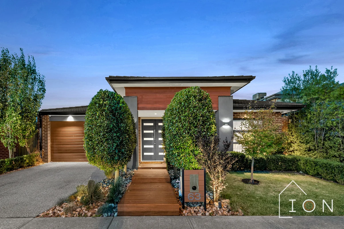 63 Skylark Boulevard (1/2)