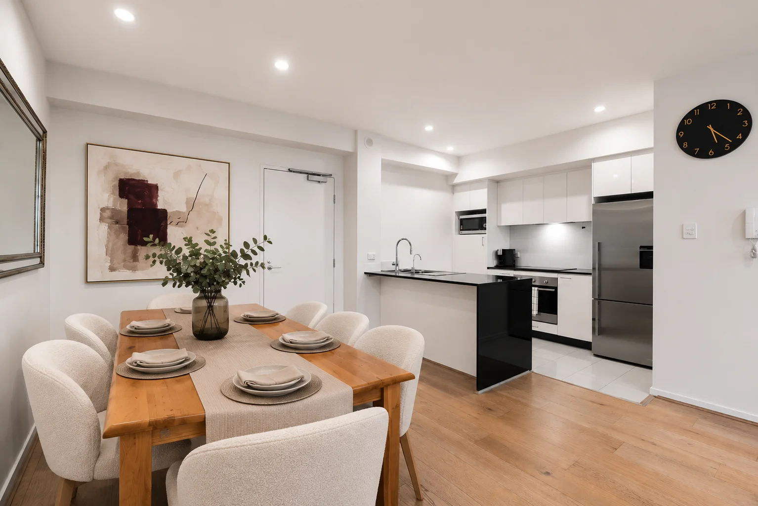 64/262 Lord Street - Image 2