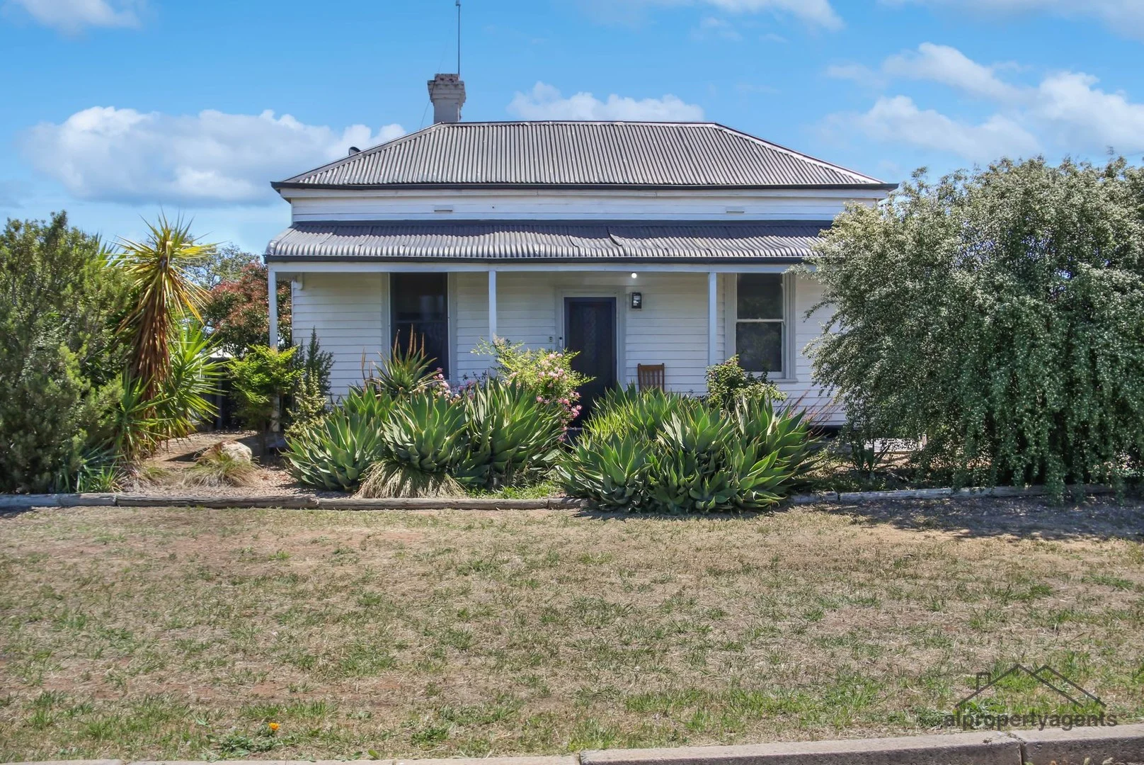 64 Molyneaux Street (1/17)