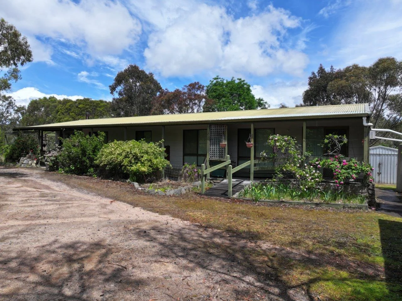 64 Red Gum Valley Road (1/3)