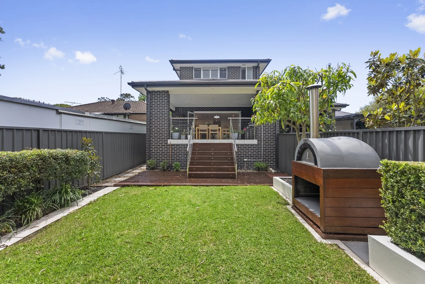 64a George Street (1/27)